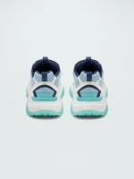 bone-runner-baby-blue 3