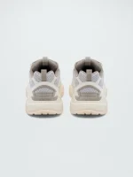 bone-runner-stone-grey 2