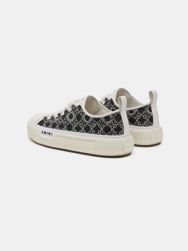 ma-quad-court-low-black-1